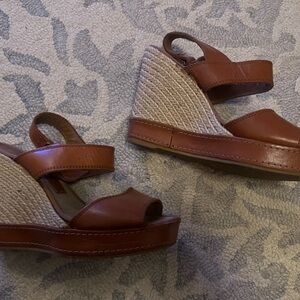 Genuine leather/tweed wedge sandals.Worn a few time.Excellent condition.